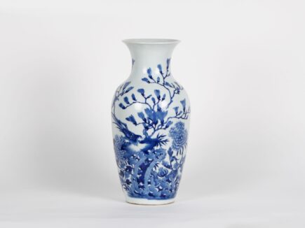 Chinese Blue and White Porcelain Vase​
